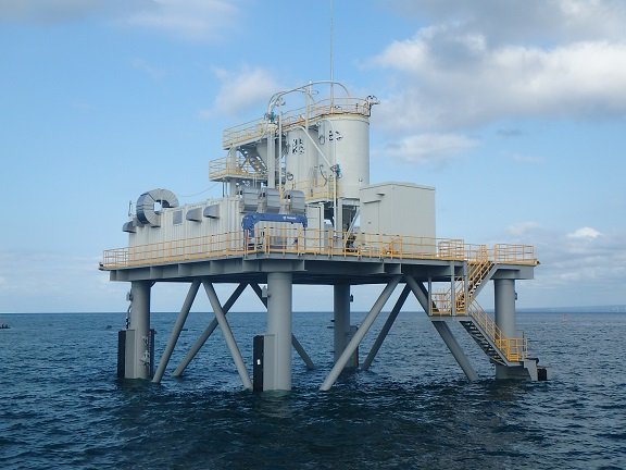 大規模沖合養殖システム