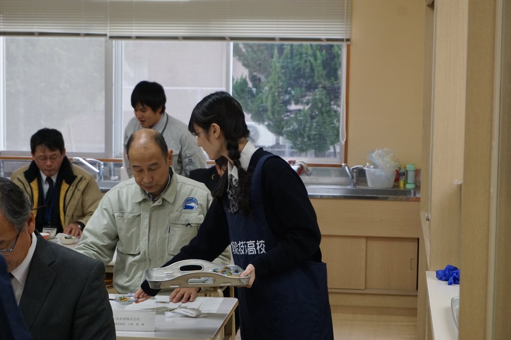 給仕されるＢＣ